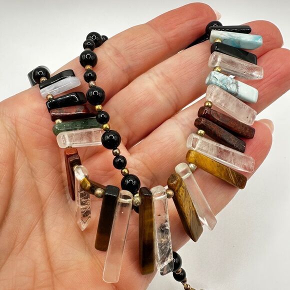 20" VTG multi-gemstone bib-style with brass/antiqued gold tone beads necklace! - Picture 9 of 12